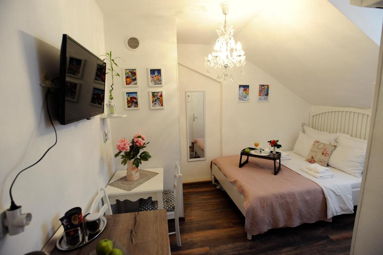 Apartment Mickey Mouse & Studio Mini Zagreb